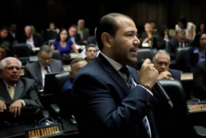 ▷ Diputado Quiñones: Maduro niega las reivindicaciones a los docentes, los quiere dependientes #30Sep