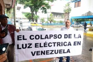 ▷ #DistritoCapital | Protestaron frente a Corpoelec en Caracas en rechazo a los prolongados cortes eléctricos #7Oct