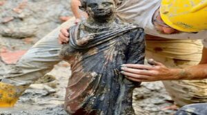 Arqueólogos hallan más de 20 estatuas romanas de bronce en Italia | Diario El Luchador