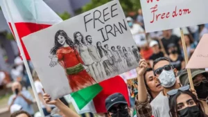 Celebridades iraníes ya no se callan y desafían al régimen con su apoyo a las protestas