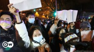 China aumenta la seguridad tras inéditas protestas del fin de semana | El Mundo | DW