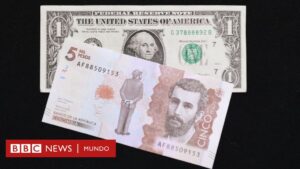 Dólar a 5.000 pesos: cómo se explica la histórica devaluación de la moneda en Colombia (y por qué va más allá de Petro)