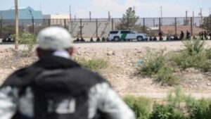 EE.UU. activa plan para suspender la expulsión de migrantes
