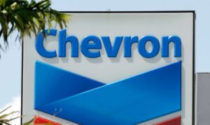 EE.UU. supedita la licencia de Chevron en Venezuela al diálogo en México