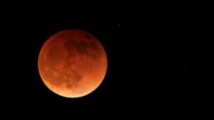 Eclipse total de luna podrá verse el martes en América del Norte