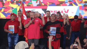 El chavismo pide a su militancia sumar a opositores al partido de Gobierno