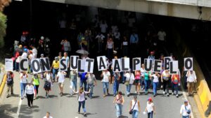 El gobierno de Maduro y la oposición reanudarán diálogo en México el fin de semana