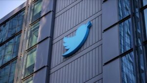 Elon Musk cerró todas las oficinas de Twitter tras renuncia masiva, teme represalias