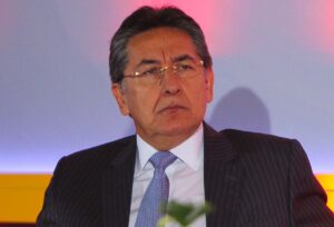Exfiscal Martínez denuncia comploten su contra y dos funcionarios más