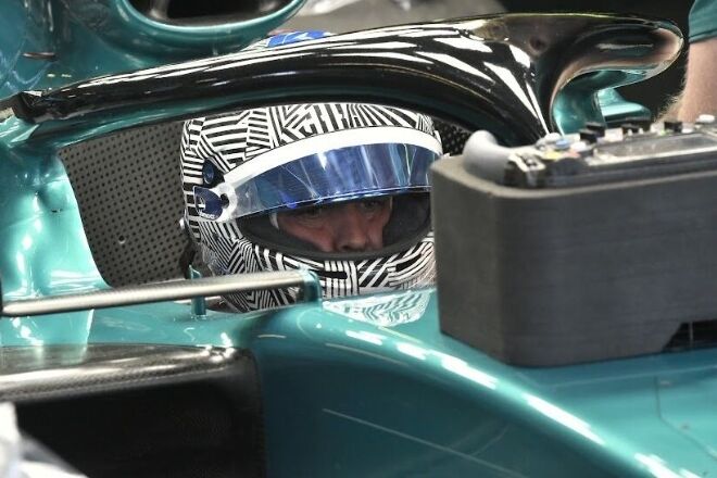 F1: Fernando Alonso se estrena con Aston Martin