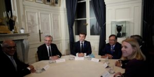 Francia, Argentina y Colombia anuncian un proceso negociador entre el régimen de Maduro y la oposición venezolana