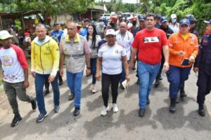 Gobernador de Bolívar verificó afectaciones ante crecida de río Ure en Caroní | Diario El Luchador