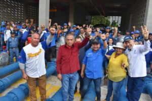 Gobierno de Bolívar entregó insumos para garantizar agua a 90 % del pueblo | Diario El Luchador
