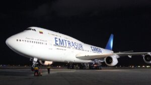 Gobierno de Venezuela exige devolución de avión retenido en Argentina