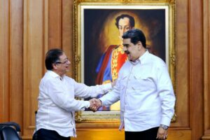 Gustavo Petro niega "pactos secretos" con Nicolás Maduro