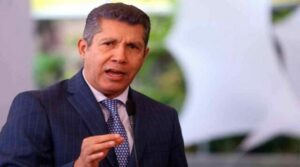 Henri Falcón no se postulará a las primarias presidenciales para el 2024 | Diario El Luchador