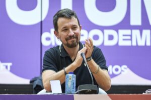 Iglesias reivindica que Podemos no es una izquierda "domesticada" y seguirá siendo un actor político fundamental