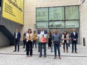 La militancia de ERC reelige con el 87% de votos a Junqueras y Rovira como líderes del partido