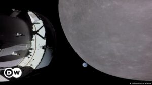 La nave Orion de la NASA entra en la órbita lunar | El Mundo | DW