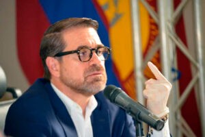 Lacava "escurrió el bulto" ante actos sexuales en Expo Valencia 2022