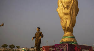 Los 11 futbolistas más destacados en Qatar 2022 que no nacieron en el país para el que juegan
