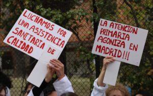 Madrid y comité de huelga en Primaria constatan un "acercamiento importante" de posturas y se emplazan a este miércoles