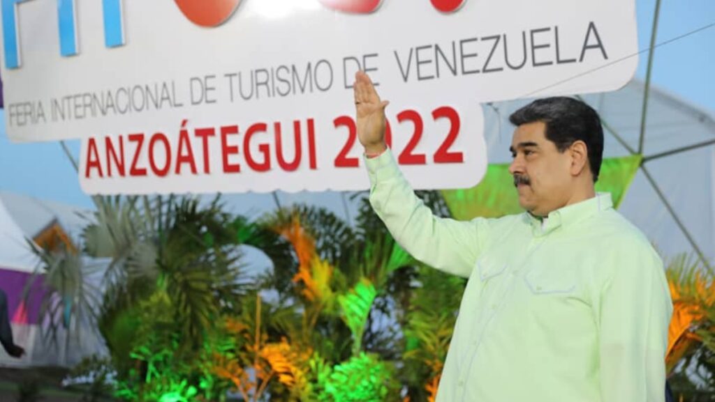 Maduro anuncia la reactivación de créditos bancarios para el sector turístico