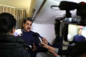 Maduro calificó de “éxito total” su presencia en Egipto
