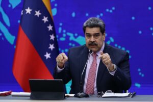 Maduro condiciona elecciones libres que pide la oposición al levantamiento de sanciones