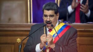 Maduro dice «estar satisfecho» del avance de las relaciones de Venezuela con el mundo