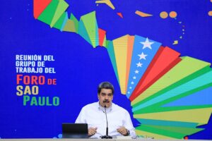 Maduro pidió a políticos de la izquierda latinoamericana que no lo llamen dictador