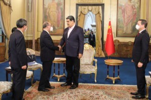 Maduro recibe a representante especial de China para “afianzar” relación