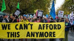 Miles de manifestantes piden en Londres la convocatoria de elecciones anticipadas