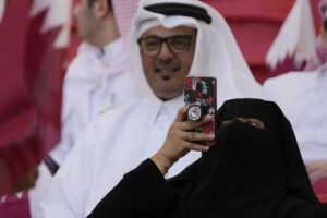 Mundial 2022 Qatar: El Mundial pierde a su anfitrin: la breve historia de Qatar que tampoco ha sido un shock en las calles