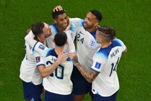 Mundial 2022 Qatar: Inglaterra llega 'on fire' a octavos, donde se enfrentar a Senegal, y enva a Bale al campo de golf