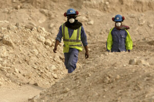 Mundial 2022 Qatar: Qatar reconoce ahora la muerte de "entre 400 y 500" obreros emigrantes en la construccin de los estadios