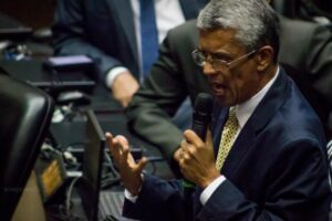 Nuestra diáspora tiene derecho a participar en las primarias