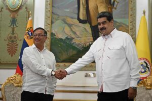 Petro anuncia que Maduro y la oposicin democrtica negociarn desde el viernes en Mxico