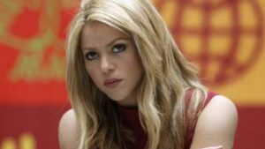 Shakira abandonó Barcelona junto a su hermano y sus dos hijos