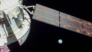 Sigue la maniobra de la nave Orión de la NASA para orbitar la Luna