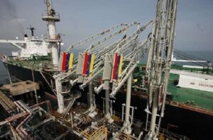 Tankertrackers: Exportaciones de crudo de Venezuela en octubre promediaron 496 mil b/d