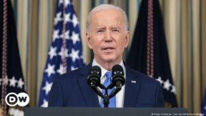 Tras tiroteo en Walmart, Biden presiona al Congreso: ″Hay que adoptar más acciones″ | El Mundo | DW