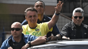 Tribunal Electoral de Brasil rechaza pedido del partido de Bolsonaro de anular resultados de las elecciones y le impone una millonaria multa por "mala fe"