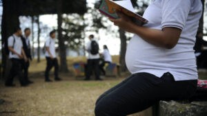 Venezuela a un paso de encabezar lista de países con más embarazos adolescentes