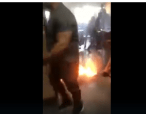 niño incendió su salón de clases en Brasil con un galón de gasolina