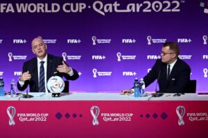 portavoz de la FIFA rechazó críticas y dijo que todos serán “bienvenidos” a Qatar sea cual sea su orientación sexual (+Video)