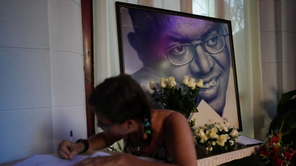 seguidores rinden último tributo a Pablo Milanés en La Habana y Madrid