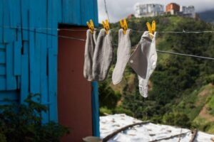 ¡PRECARIEDAD! Un 40% de las mujeres venezolanas no tiene acceso a productos de higiene, según informe