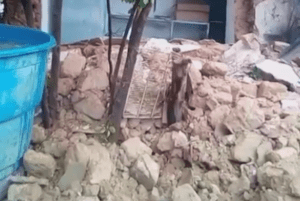 ▷ #VIDEO Se derrumba vivienda en Carora ante las lluvias #5Nov
