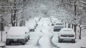 Alerta en EE.UU. por tormenta invernal que azota a nueve estados